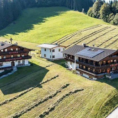 Haus Rainer Apartamento *